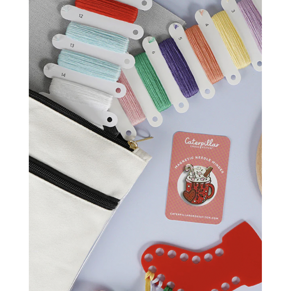 Needle minder - Caterpillar Cross stitch ( tasse noel)