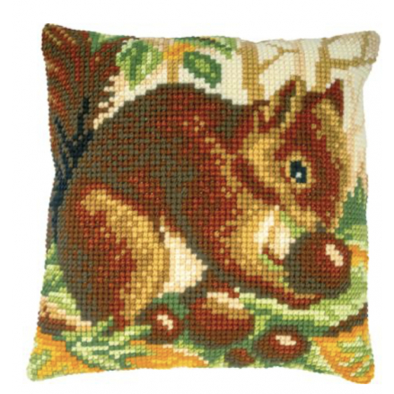 KIT COUSSIN AU POINT DE CROIX ECUREUIL